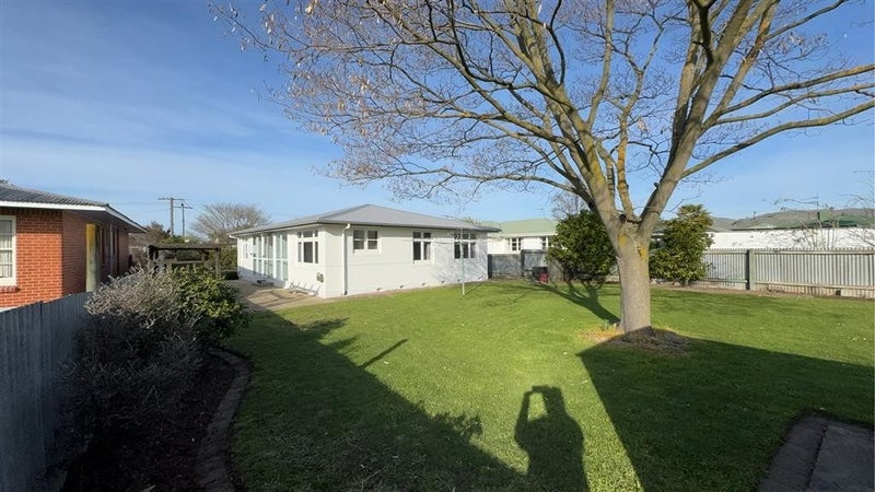 Image 1 of 9
