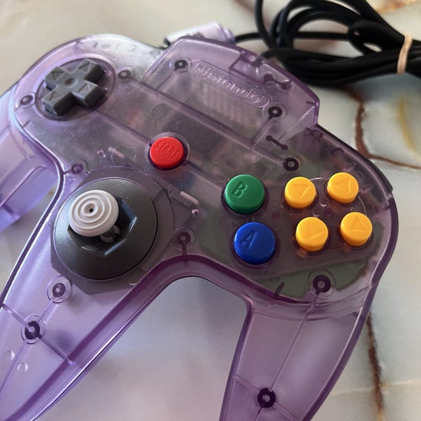 Nintendo 64 Controller (Atomic Purple) Carousel 2