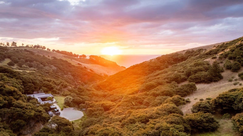 Kokomea: An Off-Grid Escape!