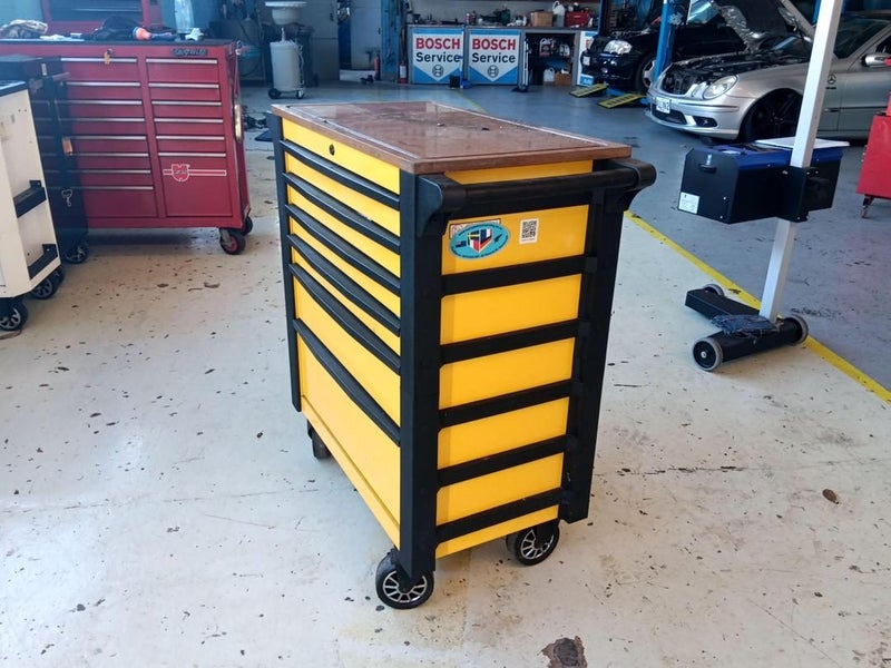 Yellow Repco Portable Toolbox with Contents Carousel 2