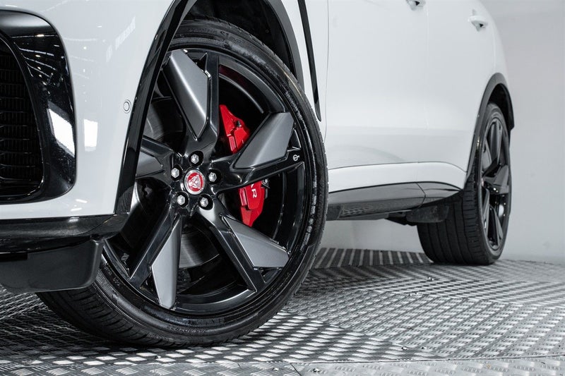 2022 Jaguar F-PACE SVR 5.0L Supercharged 4WD, photo 2