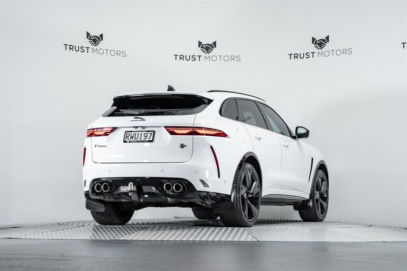 2022 Jaguar F-PACE SVR 5.0L Supercharged 4WD, photo 3
