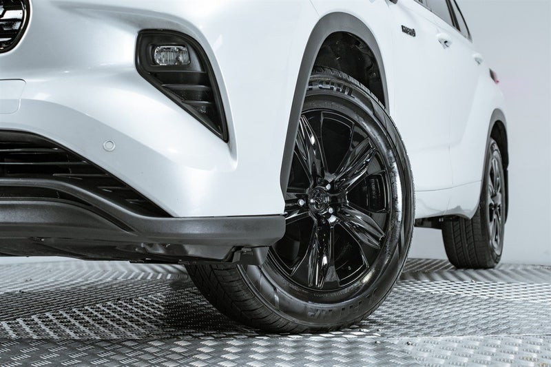 2022 Toyota Highlander Limited 2.5L Hybrid 4WD, photo 2