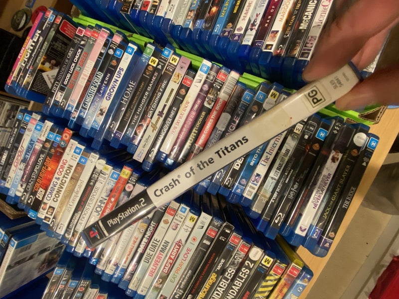 ** CRASH OF THE TITANS ($1 RESERVE) ** Carousel 5