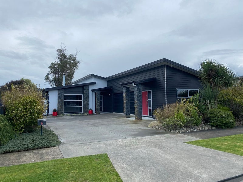 Image 1 of 20