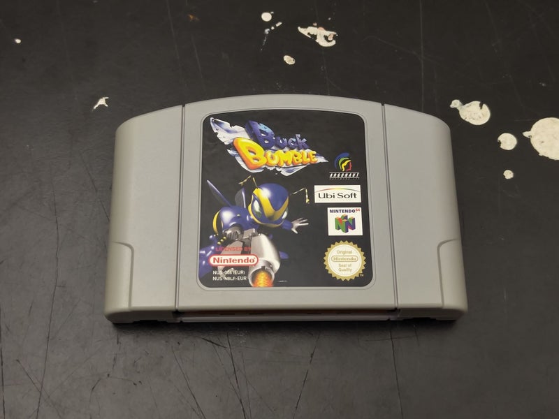 Buck Bumble Carousel 1