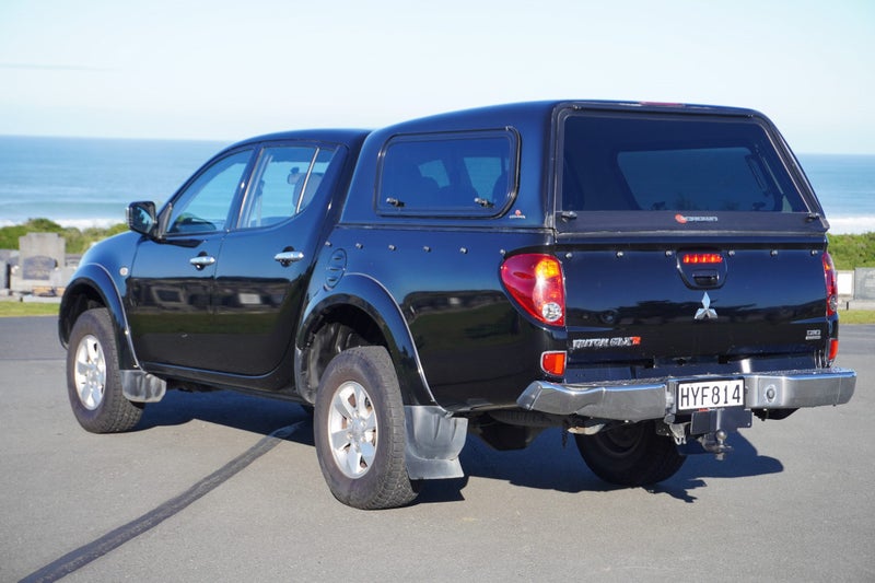 2015 Mitsubishi Triton GLX 2.5 manual, photo 3