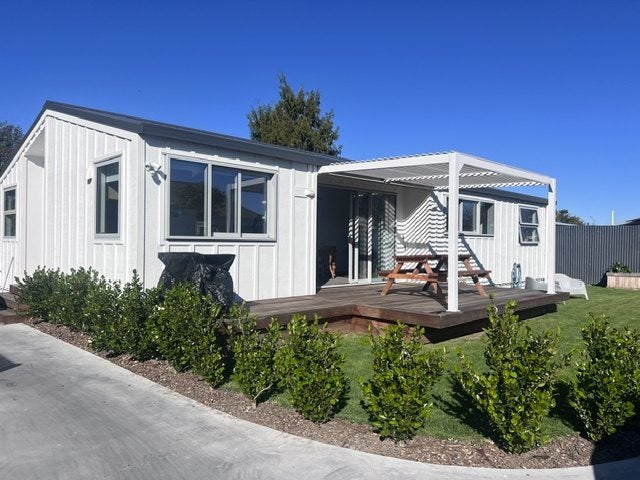 Image 1 of 11