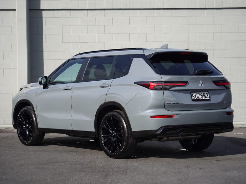 2026 Mitsubishi Outlander 2.5P XLS 2WD CVT, photo 2