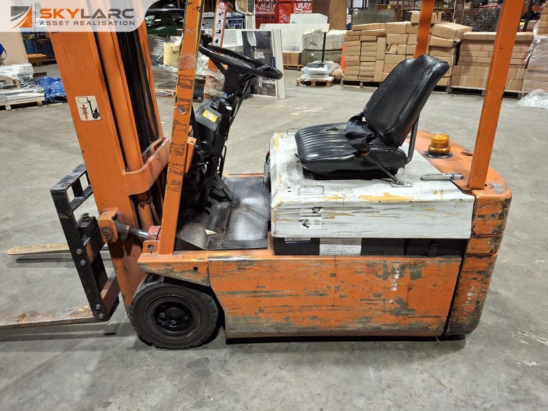 Toyota 1.5 Ton Electric Forklift Carousel 2