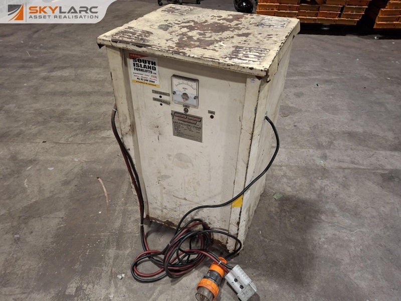 Toyota 1.5 Ton Electric Forklift Carousel 13