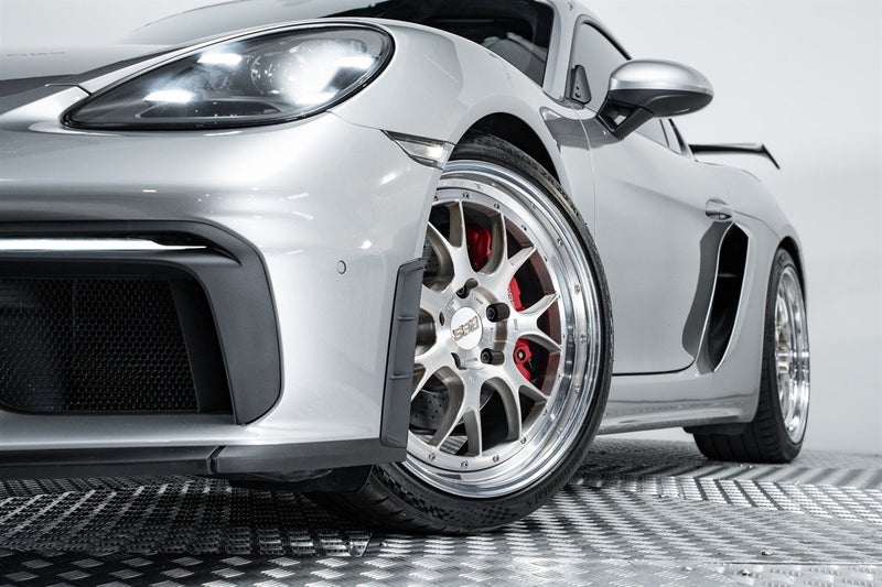 2019 Porsche 718 CAYMAN GTS, photo 2