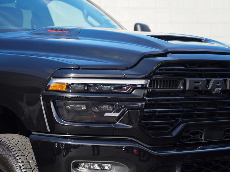 2026 Ram 2500 Laramie 6.7TD 4WD, photo 3