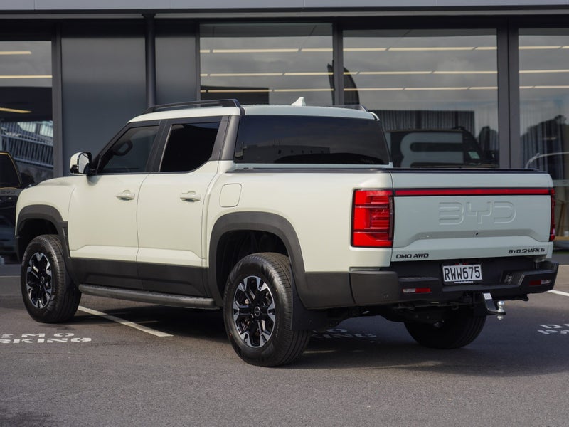 2026 BYD Shark 6 Premium AWD 1.5PT PHEV 4Dr Ute, photo 2