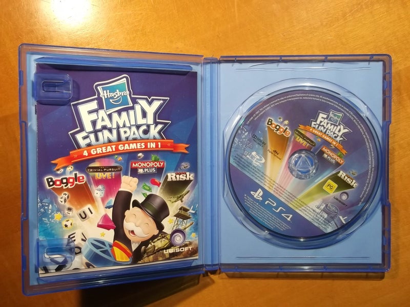Hasbro Family Fun Pack - PS4 Game - Excellent Condition Carousel 2
