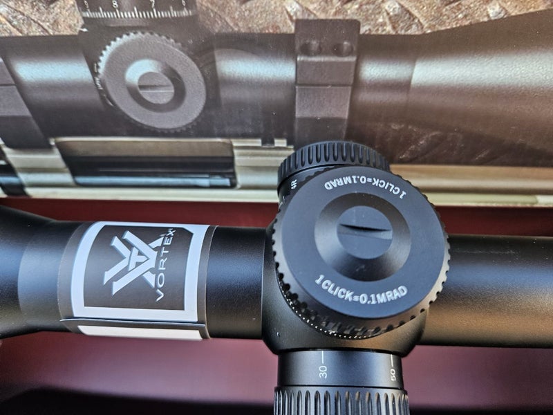 Vortex Venom 5-25x56 FFP MIL Scope Carousel 2