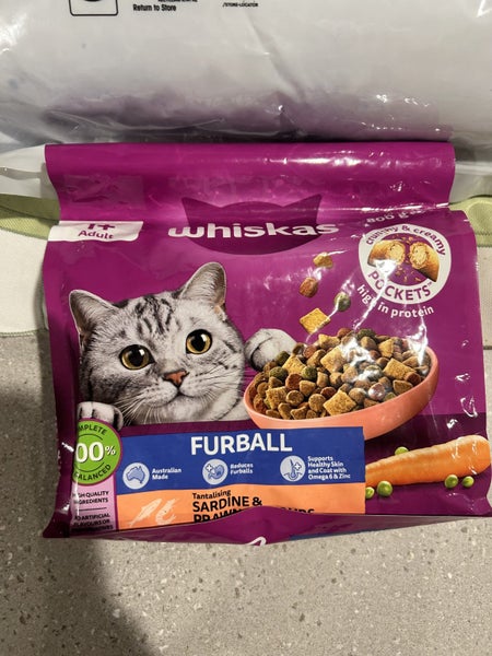 Cat(s) - Food and leftover unused Crystal litter Carousel 2