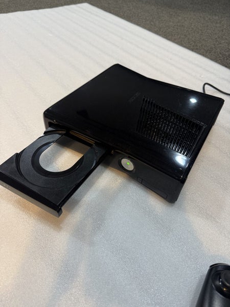 Xbox 360 S 250GB Console with controller Old Firmware Carousel 1