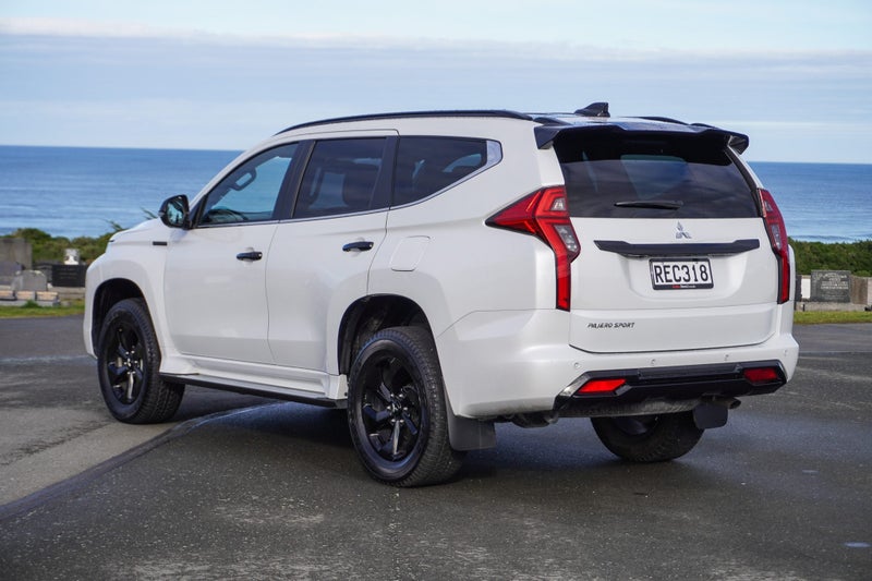 2025 Mitsubishi Pajero Sport VRX Blk Edition 2...., photo 3