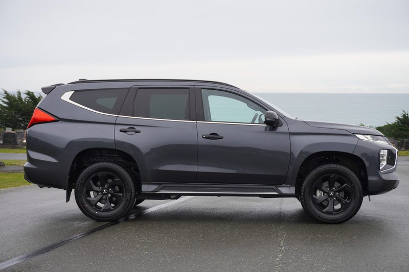 2025 Mitsubishi Pajero Sport VRX Blk Edition 2...., photo 2