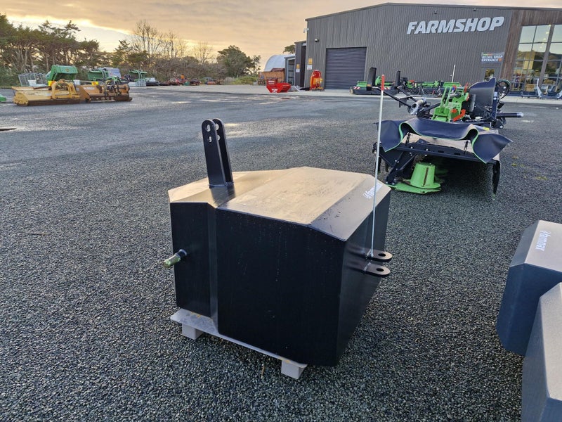 FarmMax 1200kg Tractor Weight ( 1.2 Ton ) $1890 + GST Carousel 1