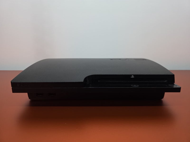 Sony PS3 Console 320GB with BRAND NEW Controller and Charging Cable Carousel 2