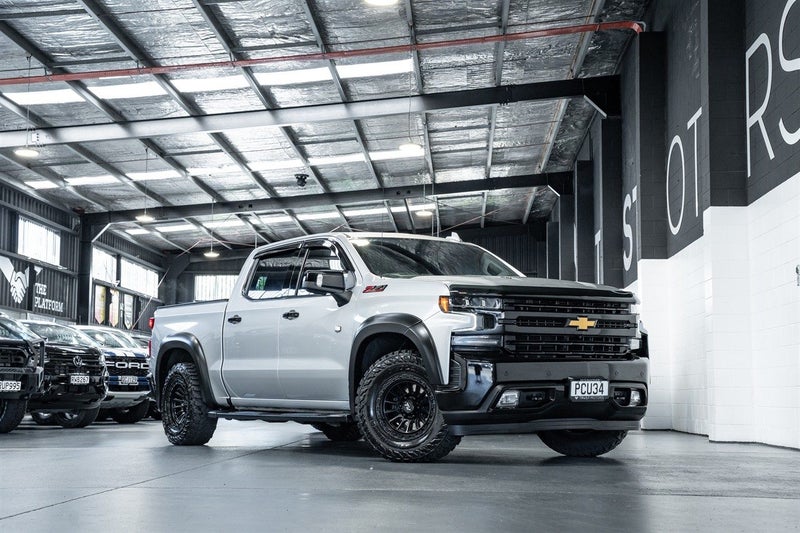 2022 Chevrolet Silverado 1500 LTZ Premium Tech...