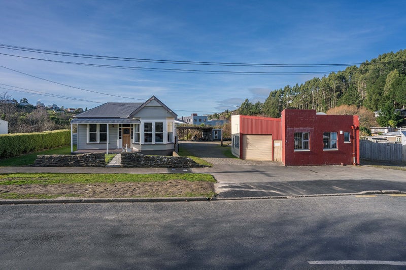 Image 1 of 24