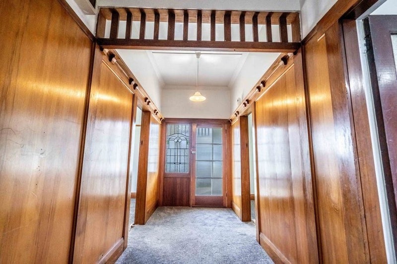 gallery carousel 2