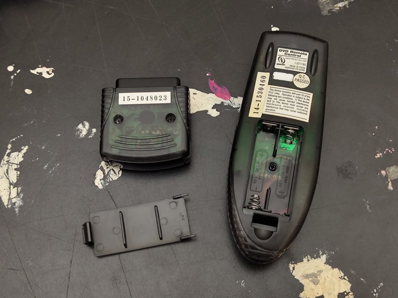 Inter Act PS2 DVD Master Remote Carousel 2