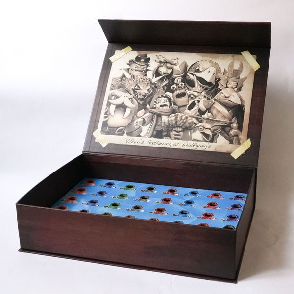 Skylanders Trap Team Collector Crystal Storage Case Box Chest Villain Vault Carousel 1