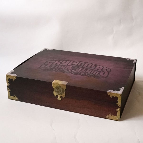 Skylanders Trap Team Collector Crystal Storage Case Box Chest Villain Vault Carousel 2