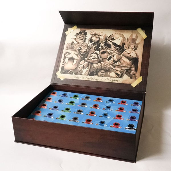 Skylanders Trap Team Collector Crystal Storage Case Box Chest Villain Vault Carousel 1