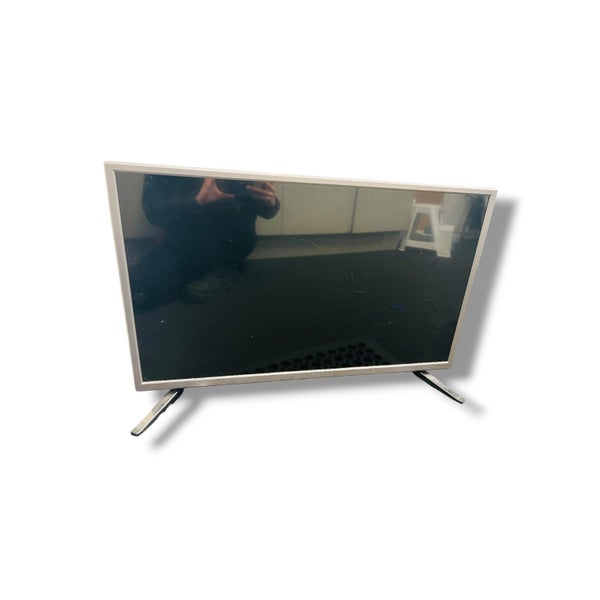Platinum 32" TV No Remote Carousel 2