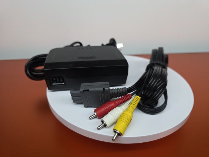 Nintendo N64 Console with Controller Carousel 9