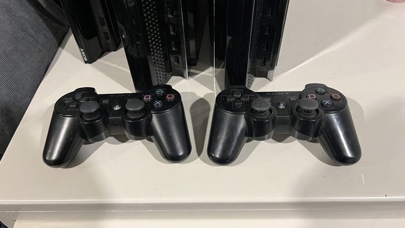2 x working Playstation 3 consoles Carousel 2