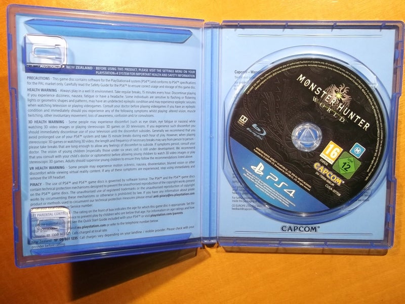 Monster Hunter: World - PS4 Game - VG Condition Carousel 2