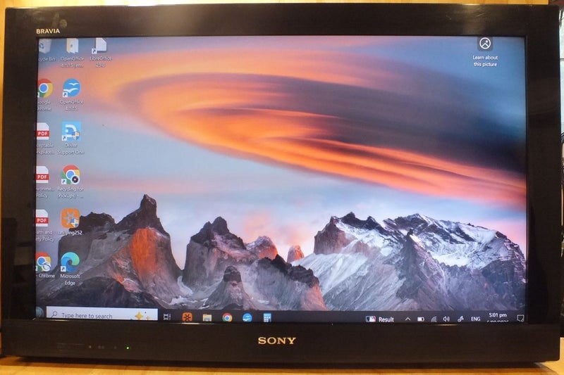 SONY BRAVIA LCD FULL HD 32" TELEVISION - 32CX520 - 1 DEAD PIXEL Carousel 1
