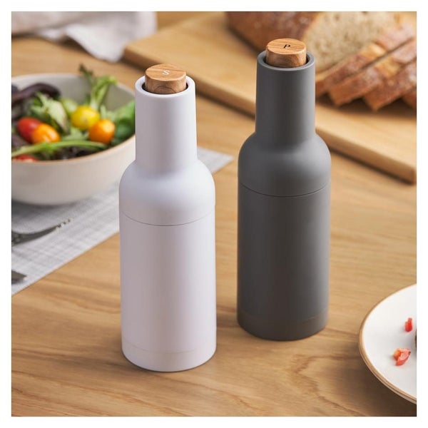 Wilkie Brothers Salt & Pepper Mill Set - Monochrome Carousel 4