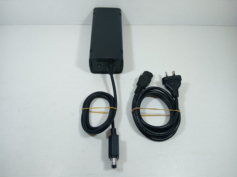 Xbox 360 Slim - 250GB Carousel 6