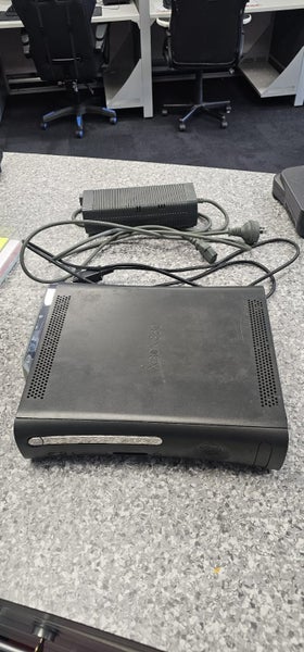 Original Black Xbox 360 Carousel 1