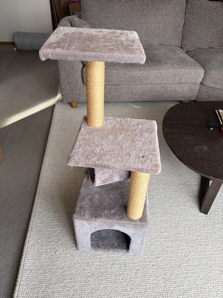 Cat scratchers Carousel 2