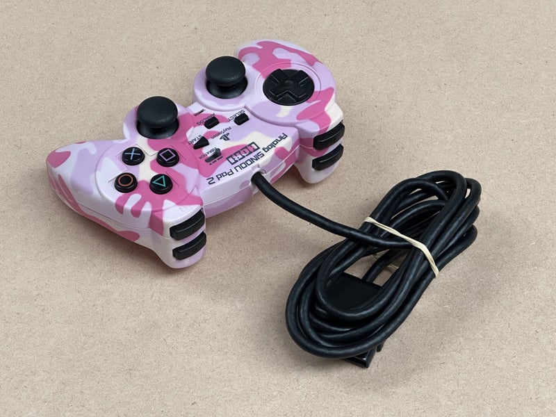 Pink Camo Hori PlayStation 2 controller Carousel 2