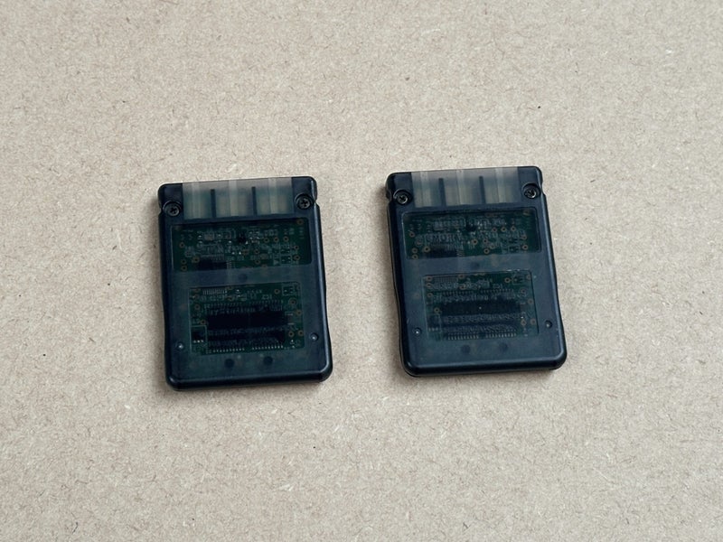 2x Clear Black Hori PlayStation 2 Memory Cards Carousel 2