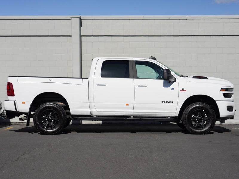 2026 Ram 2500 Laramie C/Cab Rambox 6.7D, photo 3