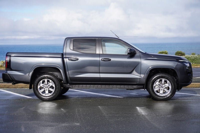 2026 Nissan Navara St 2.4D/4Wd/6At, photo 2