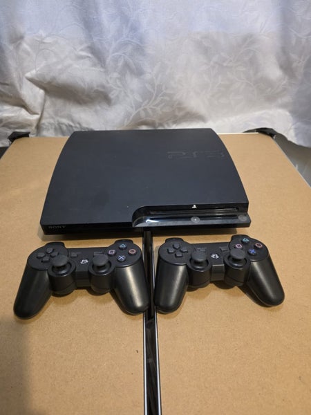 PS3 Console + 2 Controllers + HDMI + Power Cable Carousel 1
