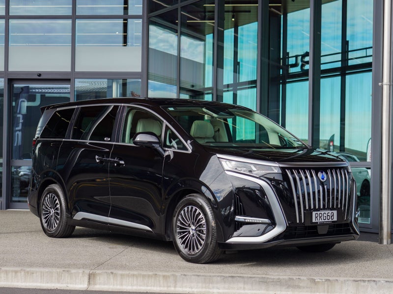 2026 DENZA D9 Premium AWD 103kwH EV 6-Seat