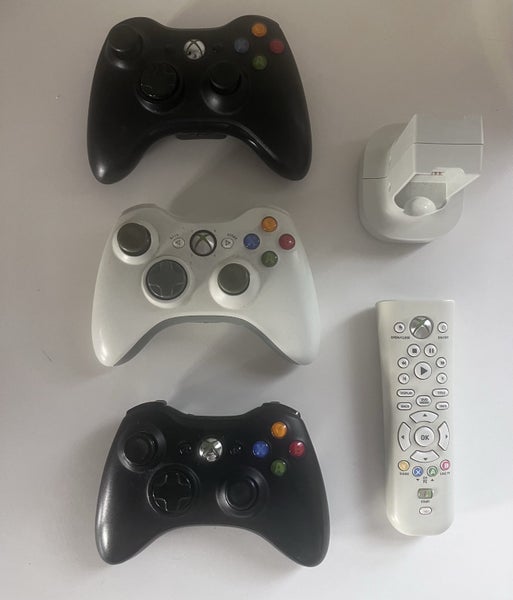 Xbox + 3 Controllers + remote $1 Reserve Carousel 2
