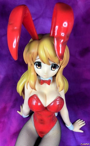 Asahina Mikuru – Bunny Girl Ver. – 1/4 scale anime figure Carousel 2